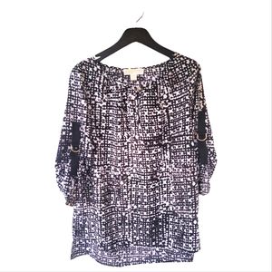 MICHAEL Michael Kors Black & White Geometric Roll Tab Sleeve Blouse M